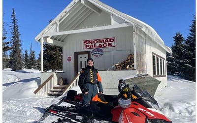 Exciting Snowmachine Riding in Caribou Hills